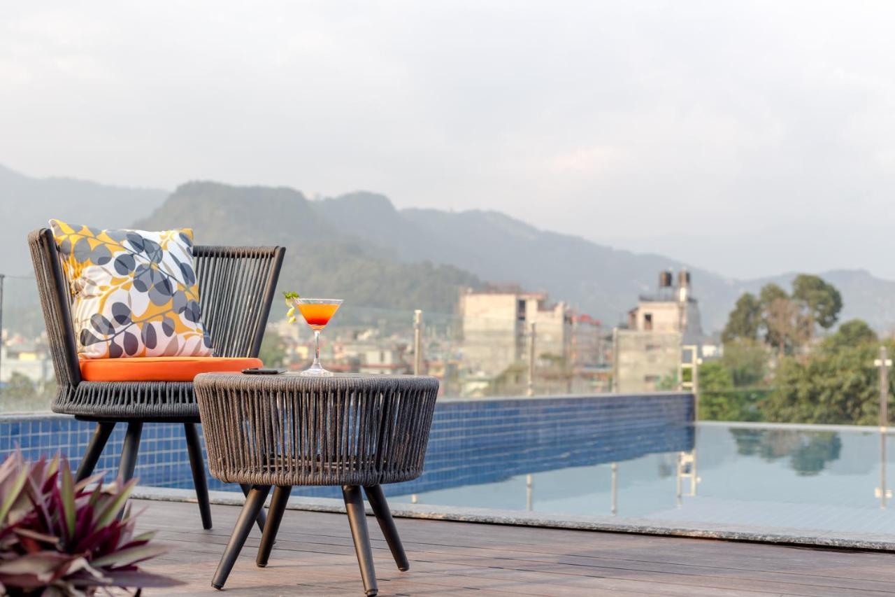 Dahlia Boutique Hotel Pokhara Exteriör bild