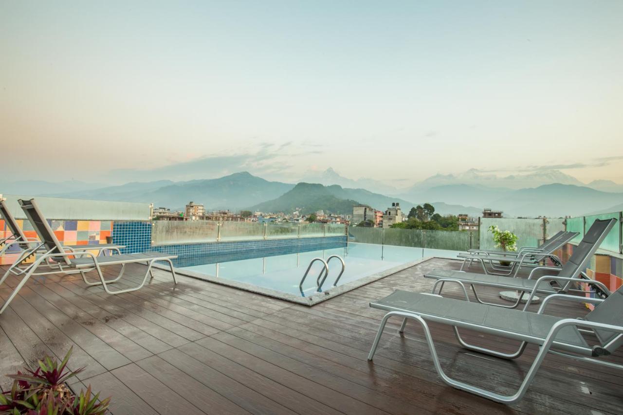 Dahlia Boutique Hotel Pokhara Exteriör bild
