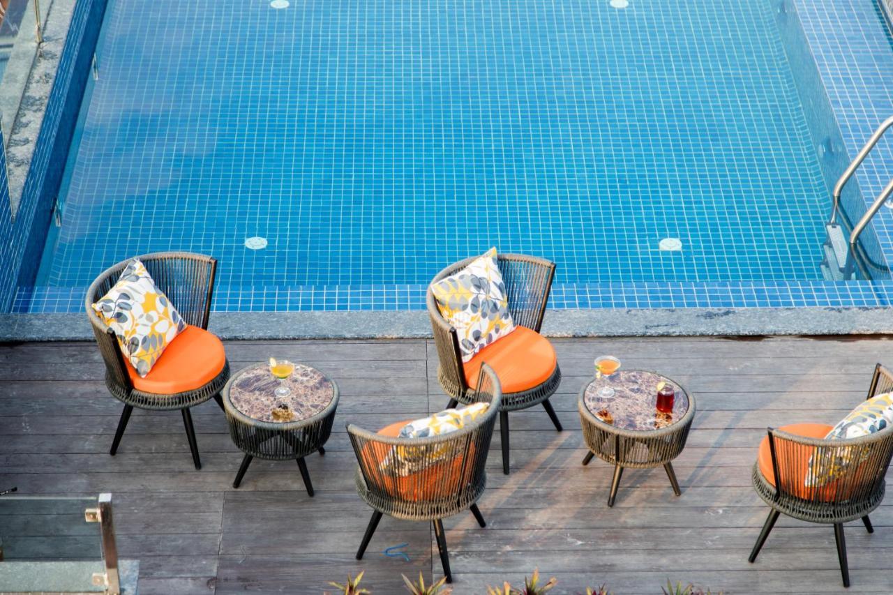 Dahlia Boutique Hotel Pokhara Exteriör bild