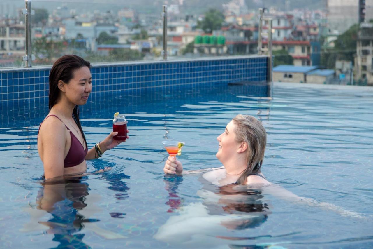 Dahlia Boutique Hotel Pokhara Exteriör bild