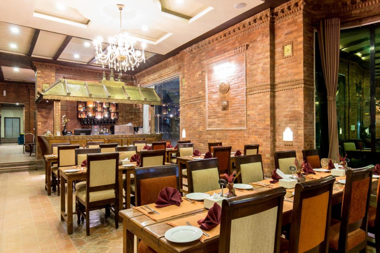 Dahlia Boutique Hotel Pokhara Exteriör bild