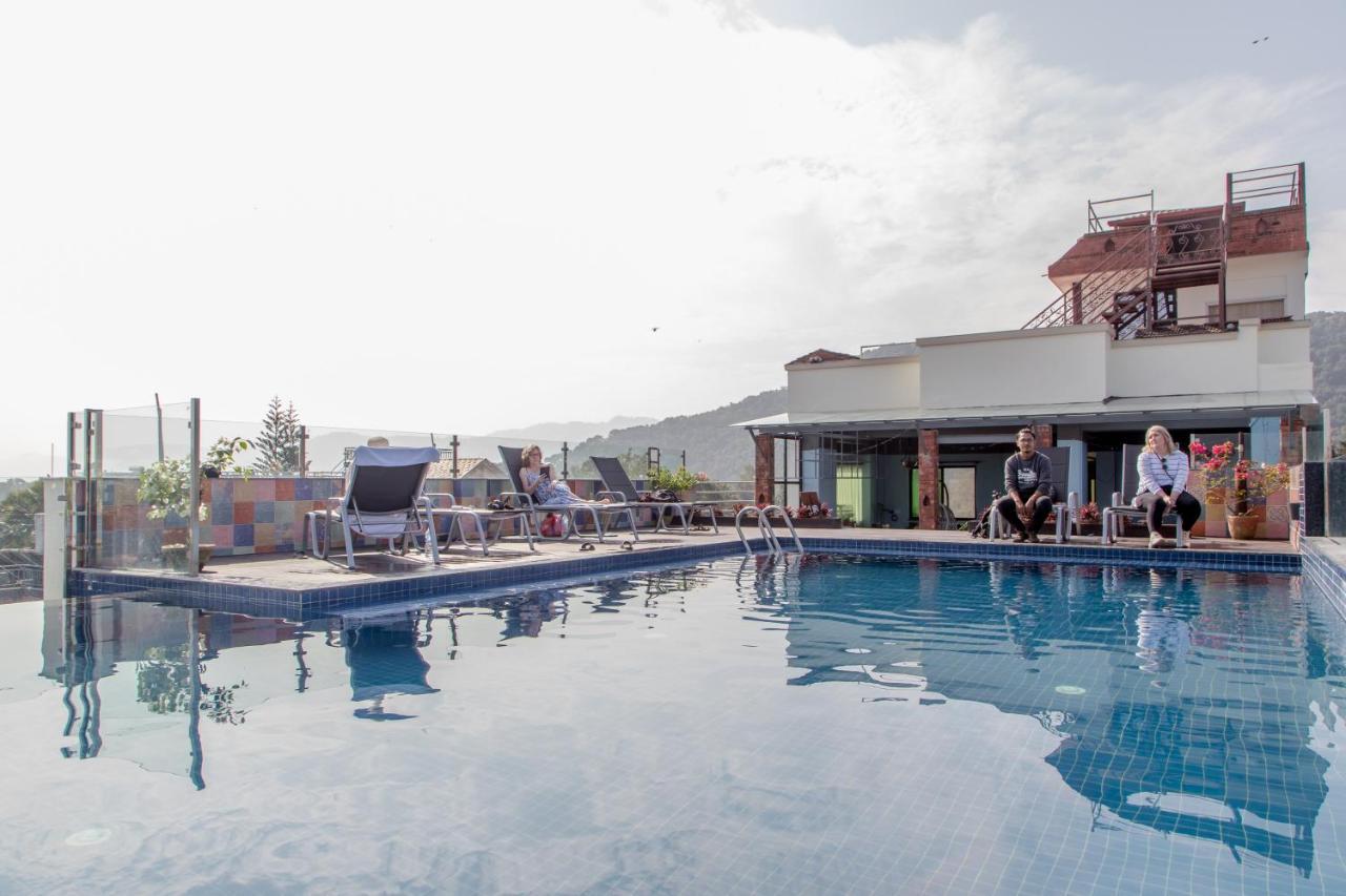 Dahlia Boutique Hotel Pokhara Exteriör bild