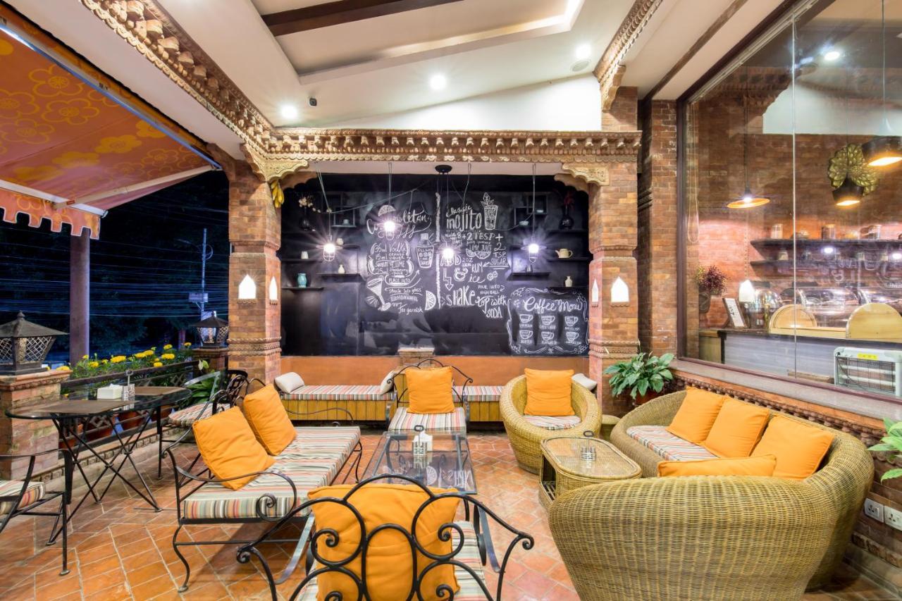 Dahlia Boutique Hotel Pokhara Exteriör bild