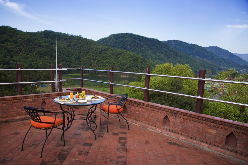 Dahlia Boutique Hotel Pokhara Exteriör bild