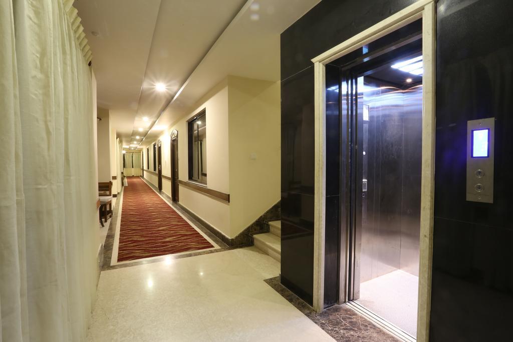 Dahlia Boutique Hotel Pokhara Exteriör bild