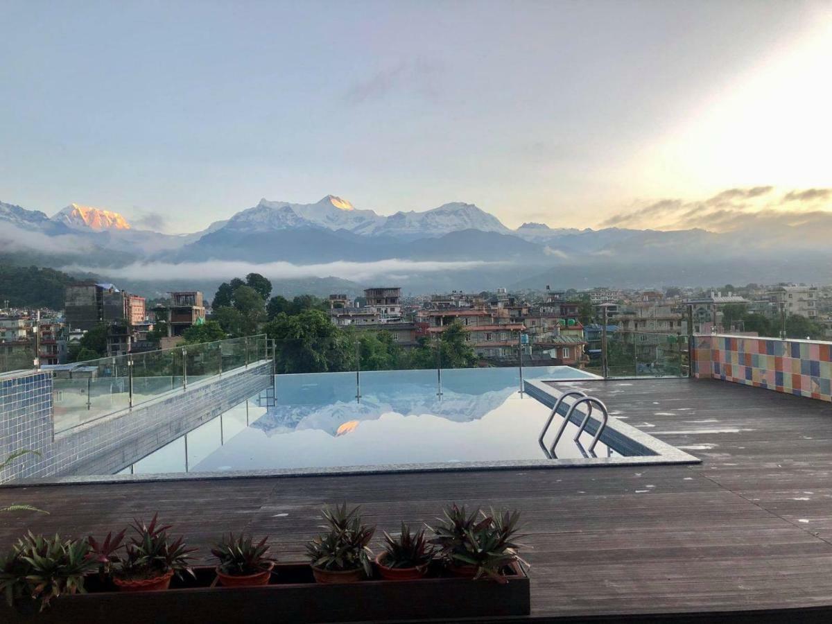 Dahlia Boutique Hotel Pokhara Exteriör bild